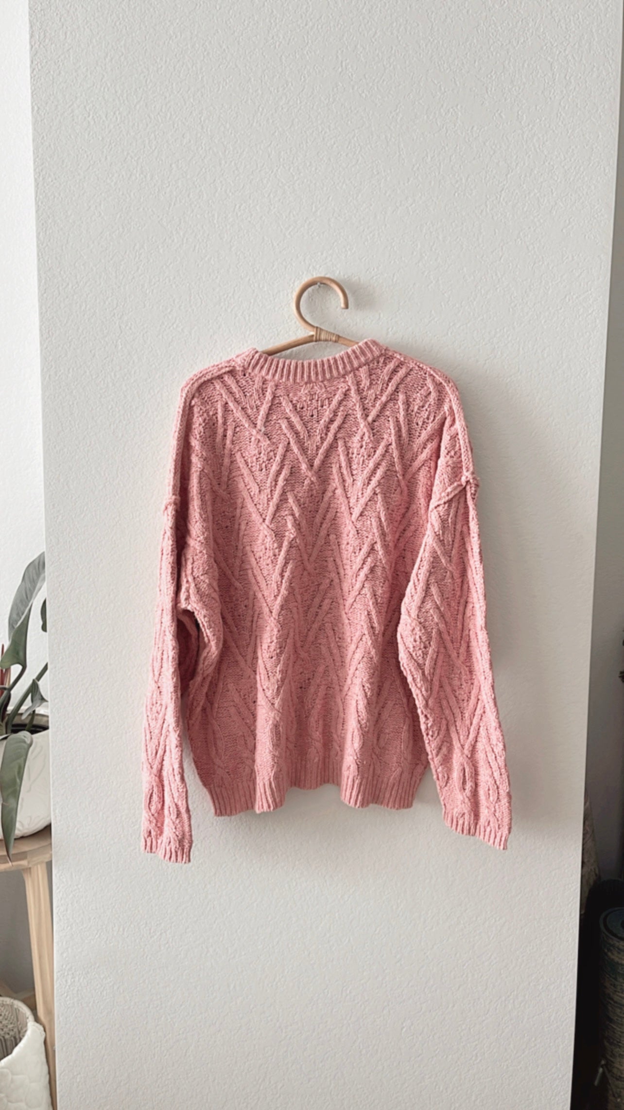 EUC Free People Isla Cable Stitch Sweater (MEDIUM)