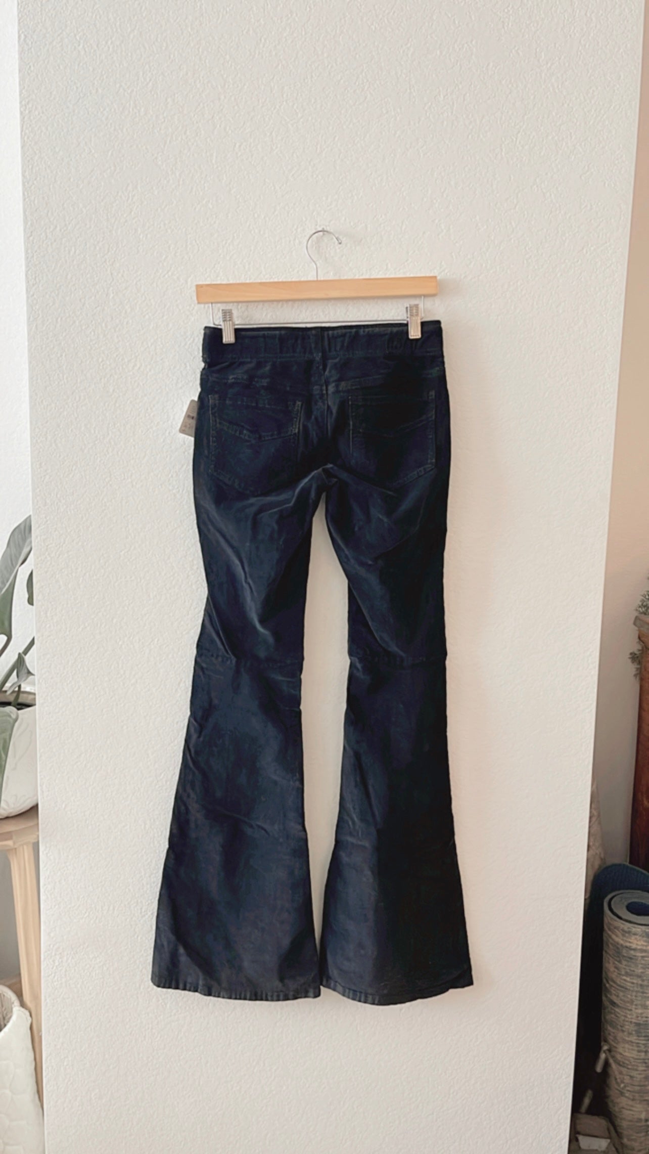 NWT Free People Penny Corduroy Flare Pants (SIZE 26)