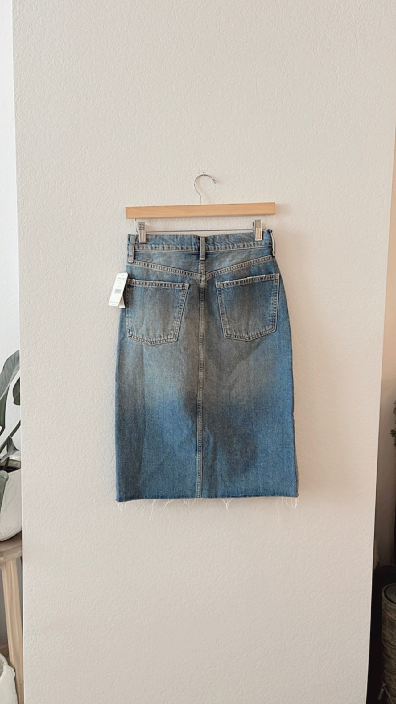 NWT Free People Suzanne Denim Skirt (SIZE 2)