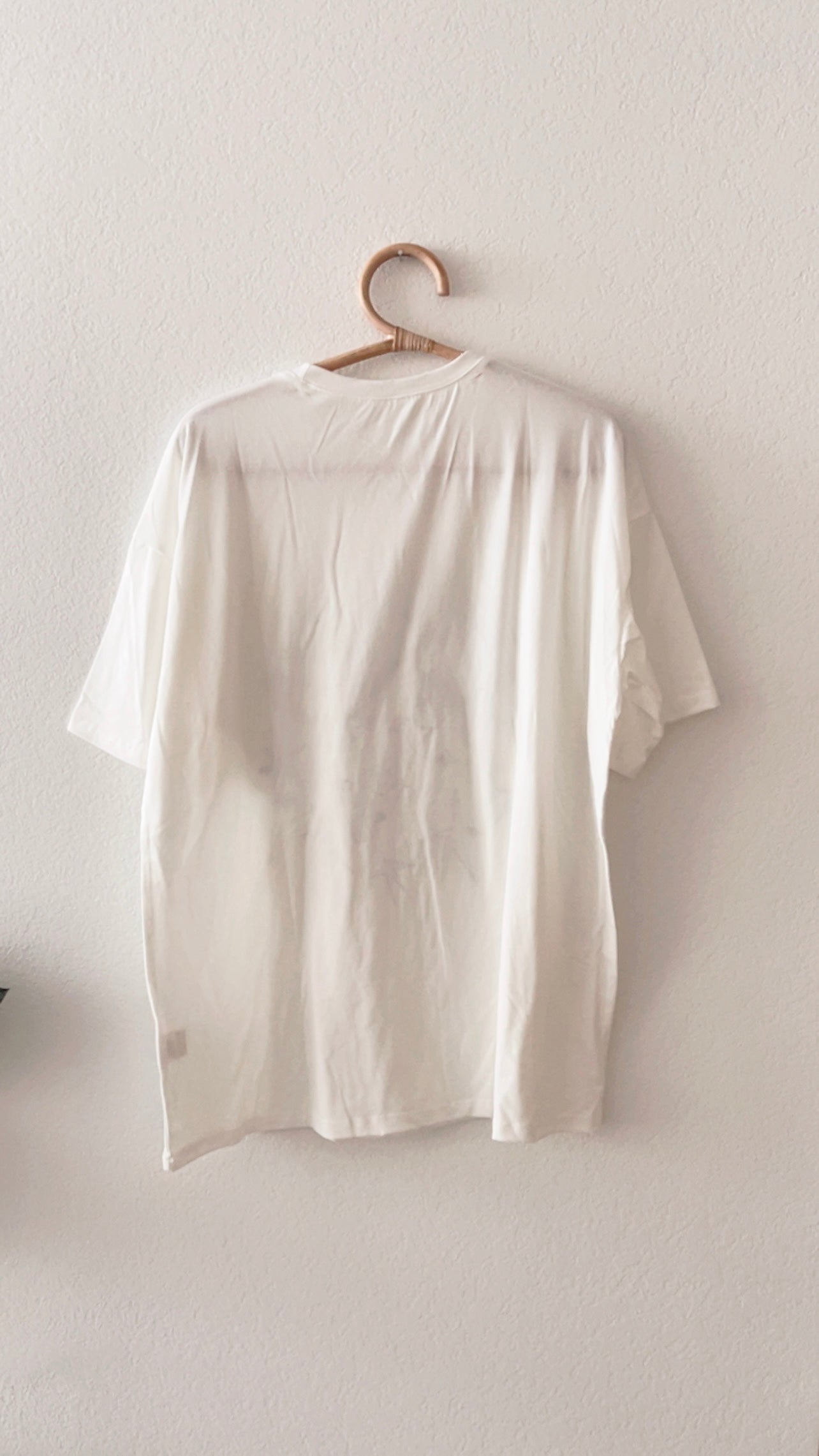 NWOT Bird Star Print Tee (LARGE)