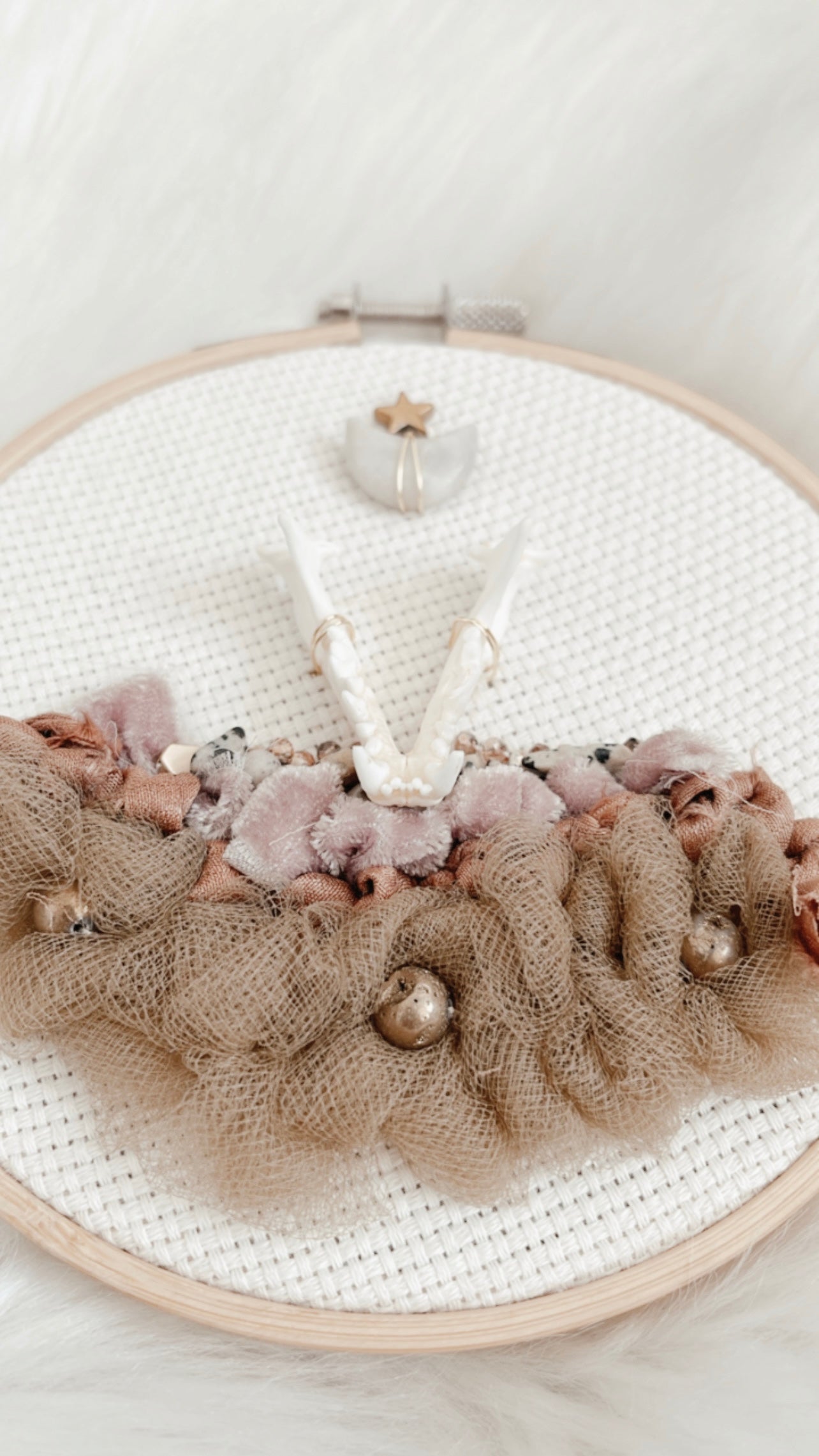 Circe Mixed Media Hoop - 5.5in