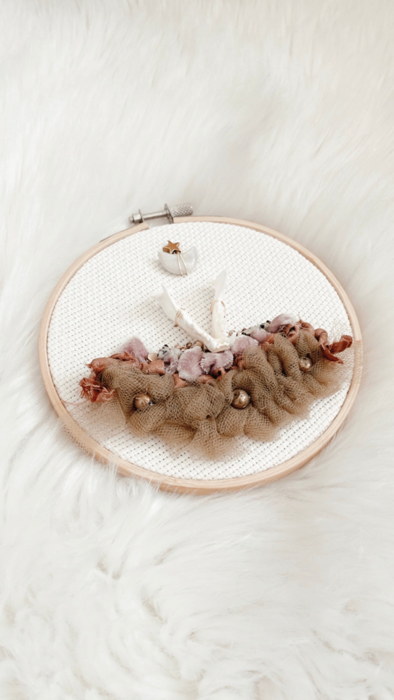 Circe Mixed Media Hoop - 5.5in