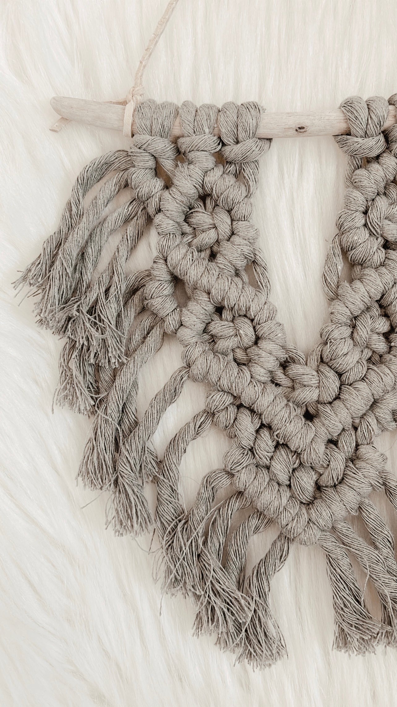 Filippa Macrame Hanging