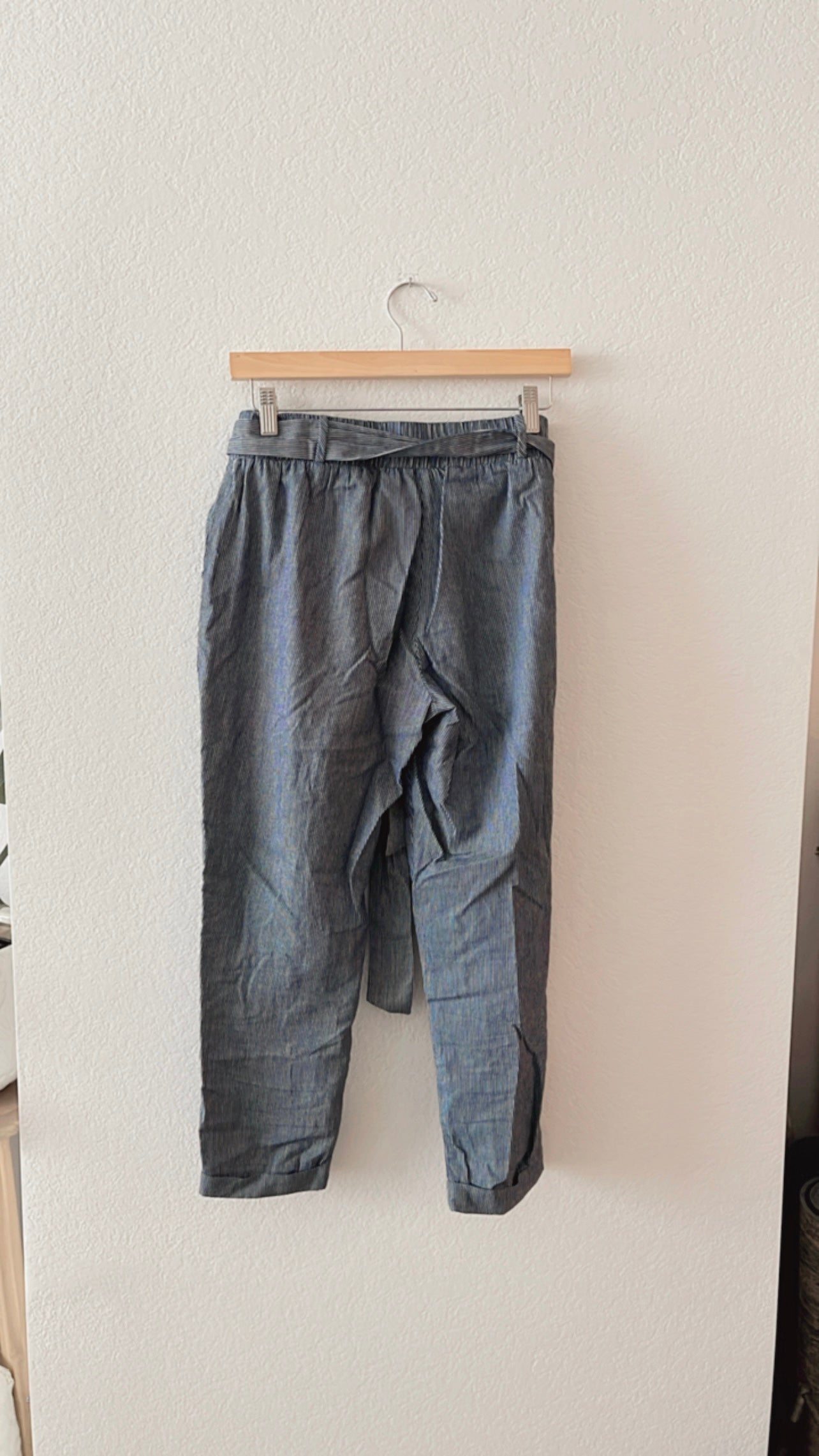 EUC Final Touch Pants (MEDIUM)