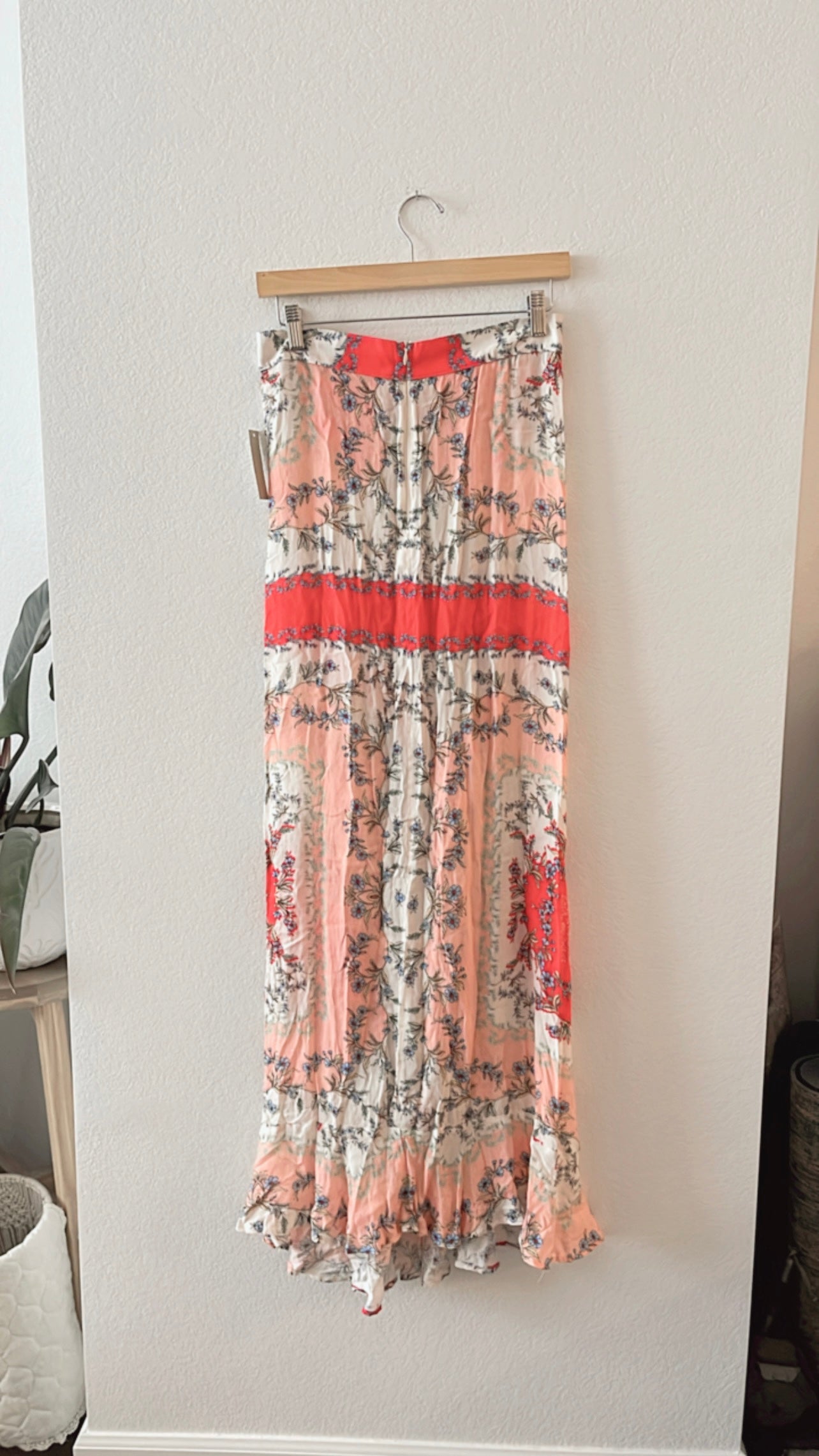 NWT Flynn Skye Maxi Skirt (LARGE)