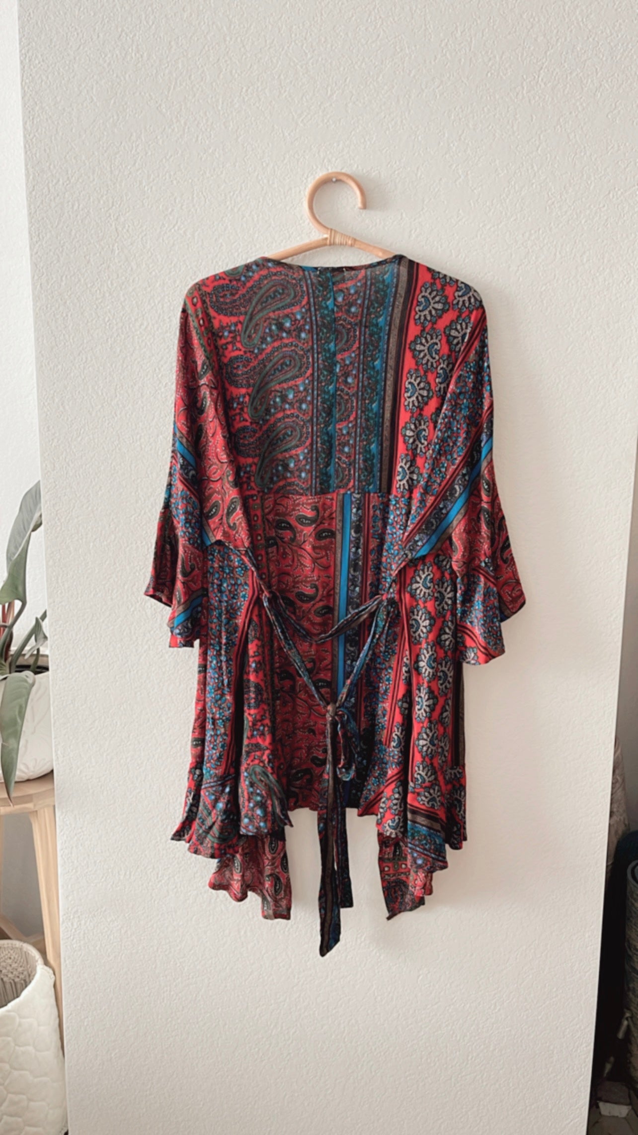 NWOT Spade & Heart Kimono (SMALL)