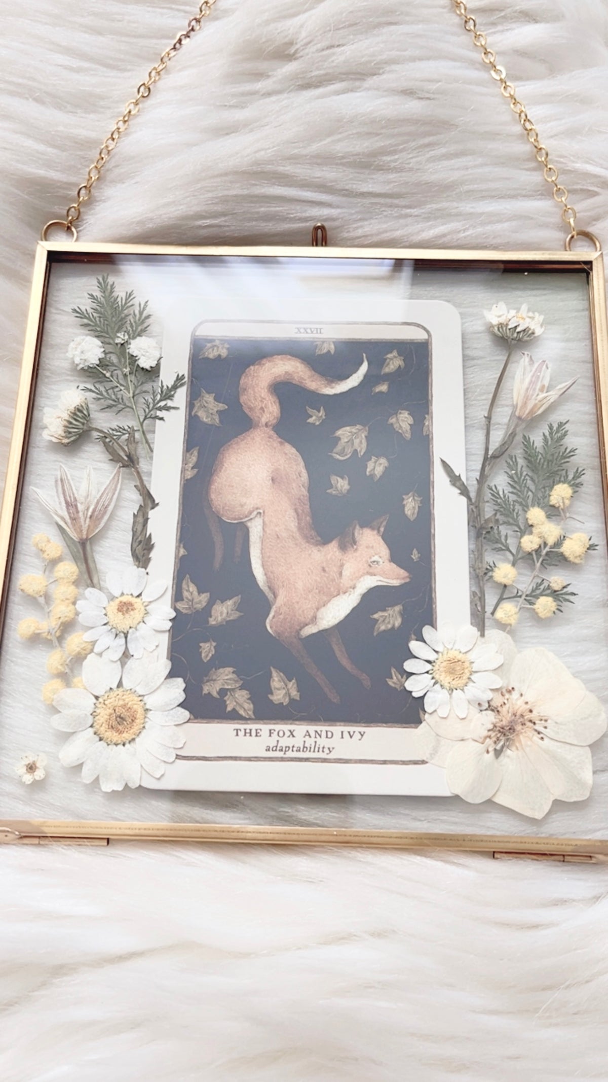 The Fox and Ivy Oracle Floral Frame