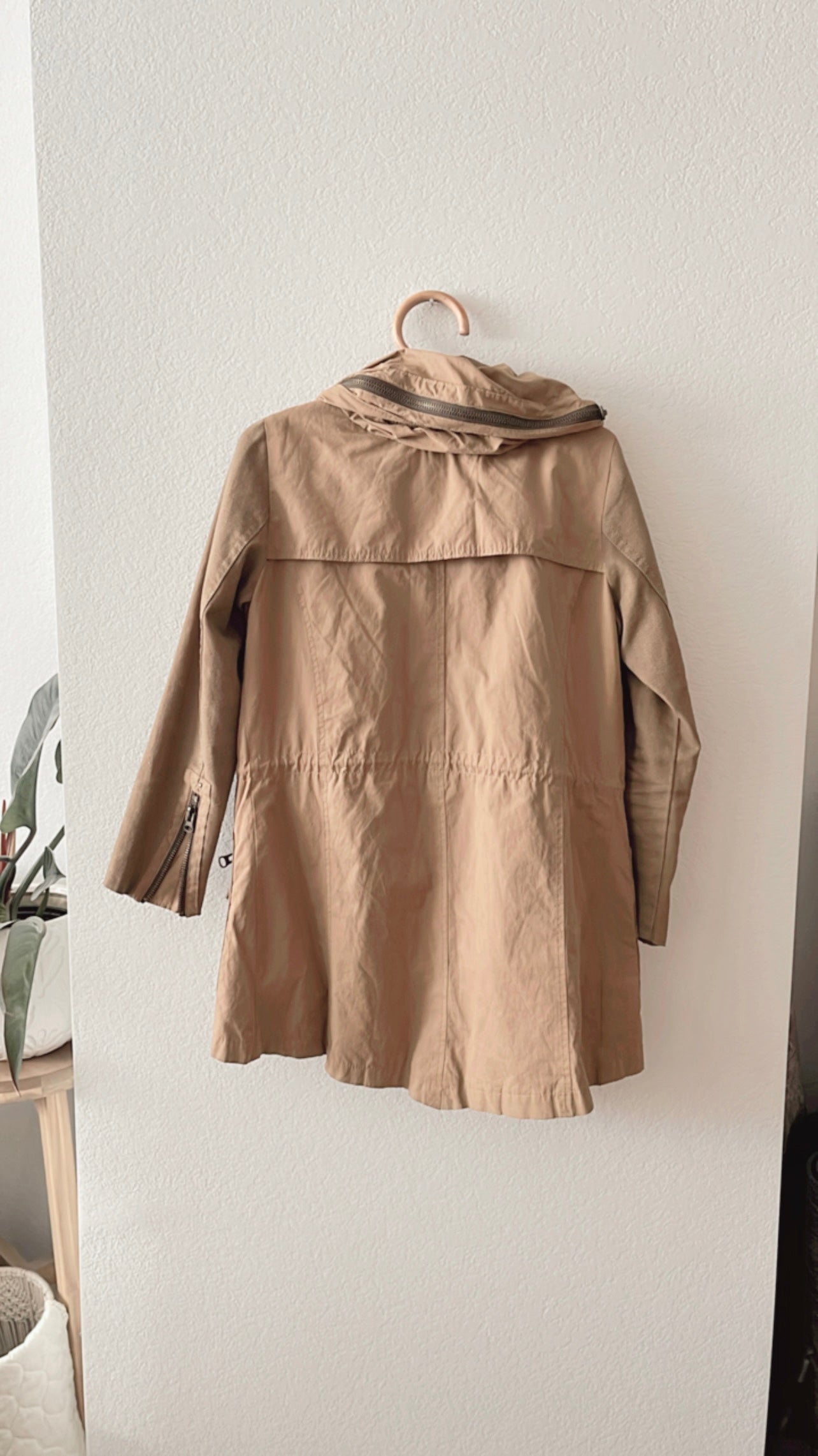 EUC Zara Basic Utility Jacket (MEDIUM)