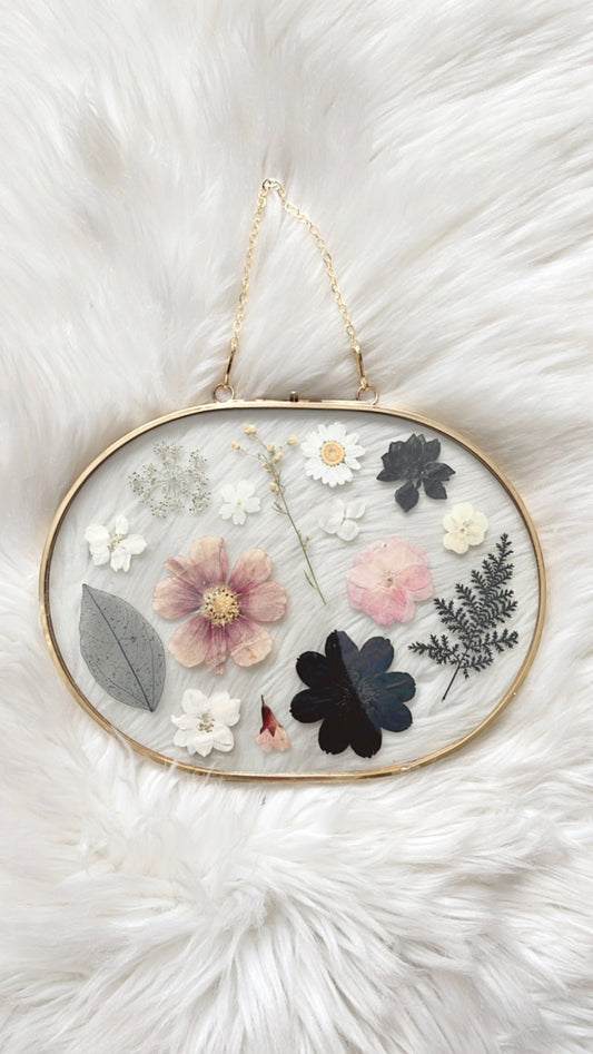 ❋ October 15 at Broderick ❋ 6:30p - Autumn/Spooky Floral Frame Workshop
