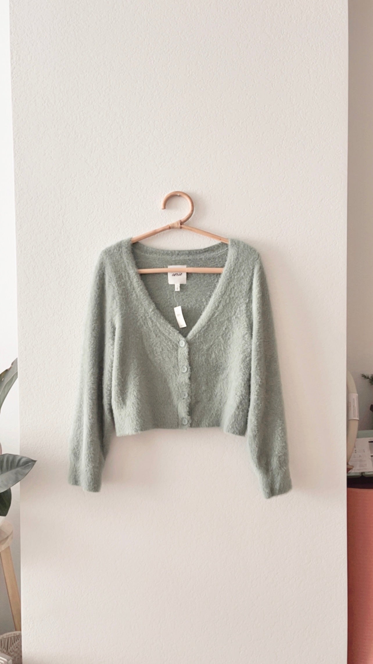 NWT Aerie Fuzzy Cardigan (LARGE)
