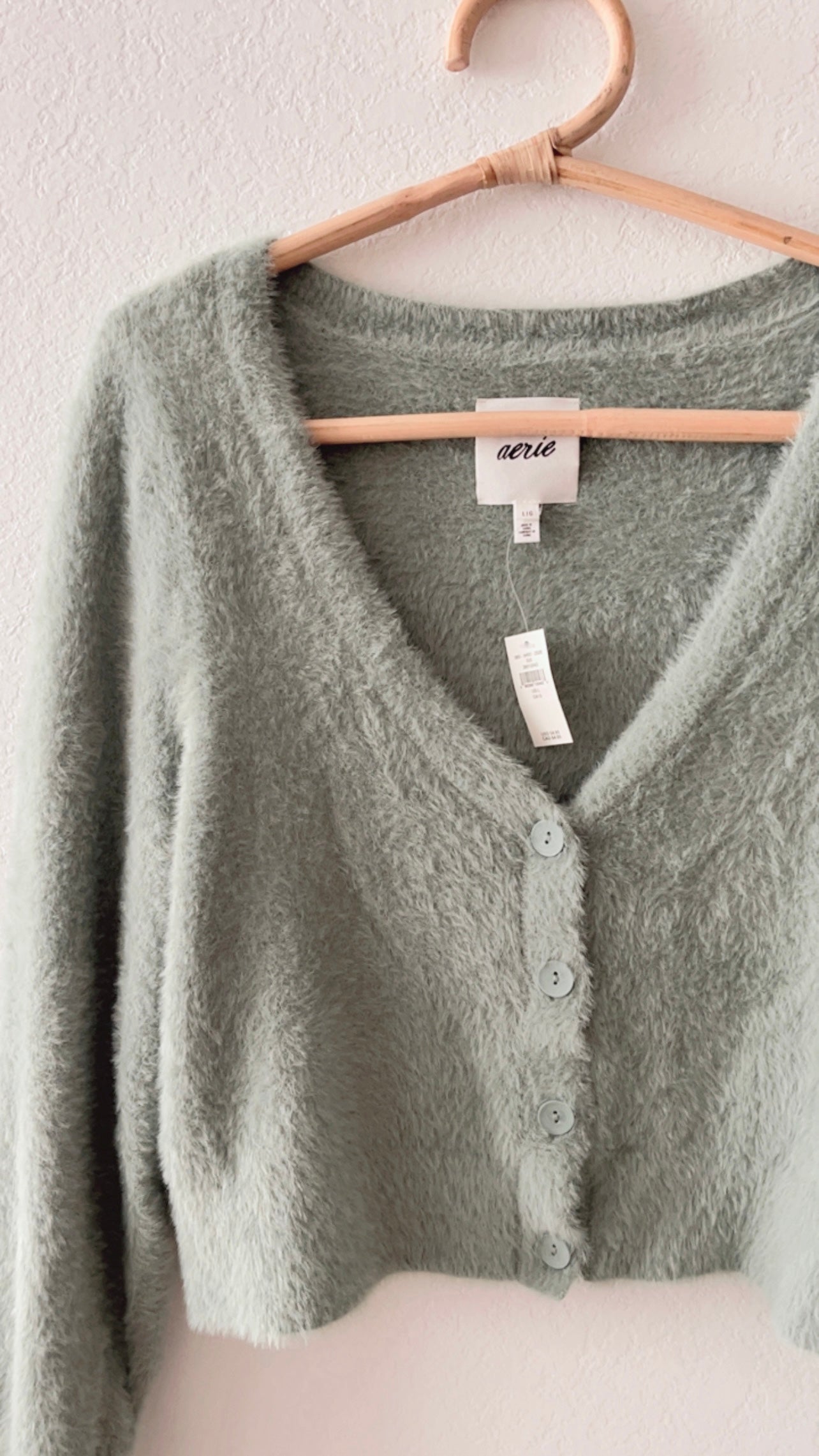 NWT Aerie Fuzzy Cardigan (LARGE)