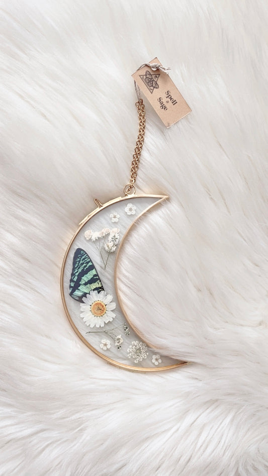 Amy Moth Moon Floral Frame <5.5in>