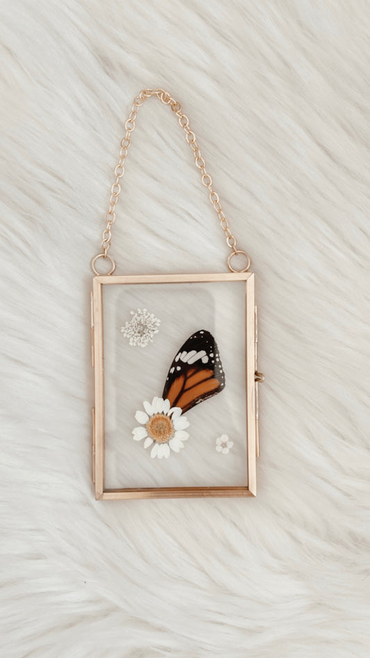 Callie Butterfly Floral Frame