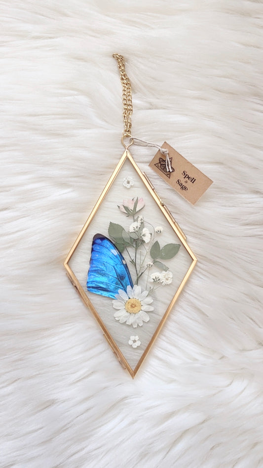 Celestia Butterfly Floral Frame <4x6.75in>