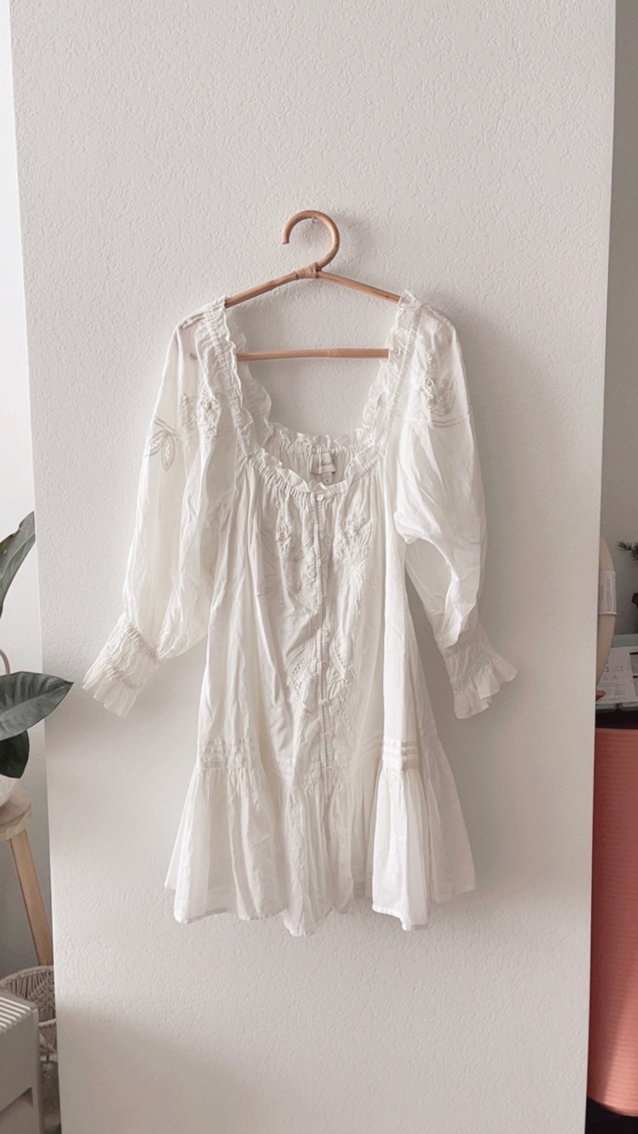 EUC Cleobella Embroidered Mini Dress (MEDIUM)