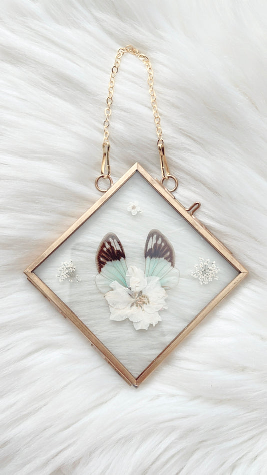 Eloise Cicada Floral Frame