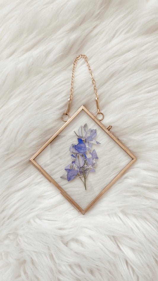 Emiliana Floral Frame