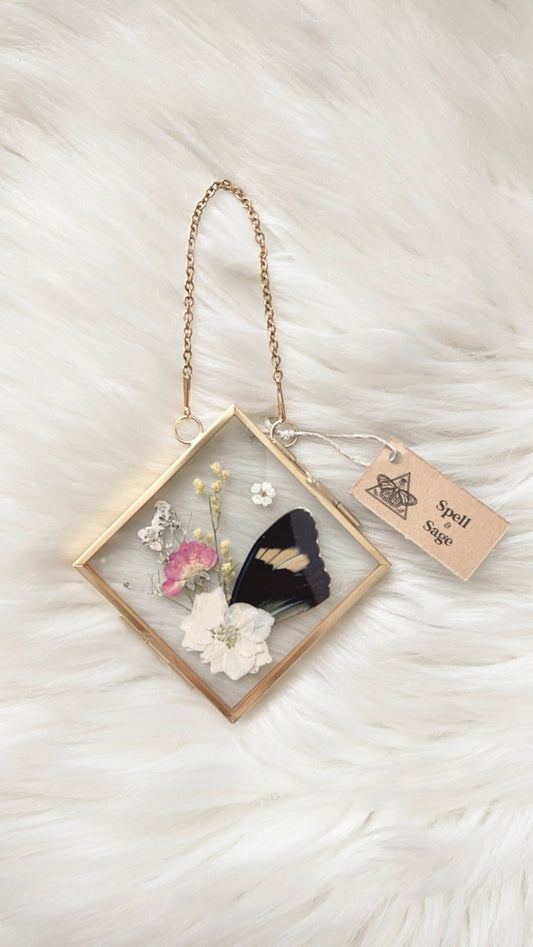 Esme Butterfly Floral Frame <4x4in>