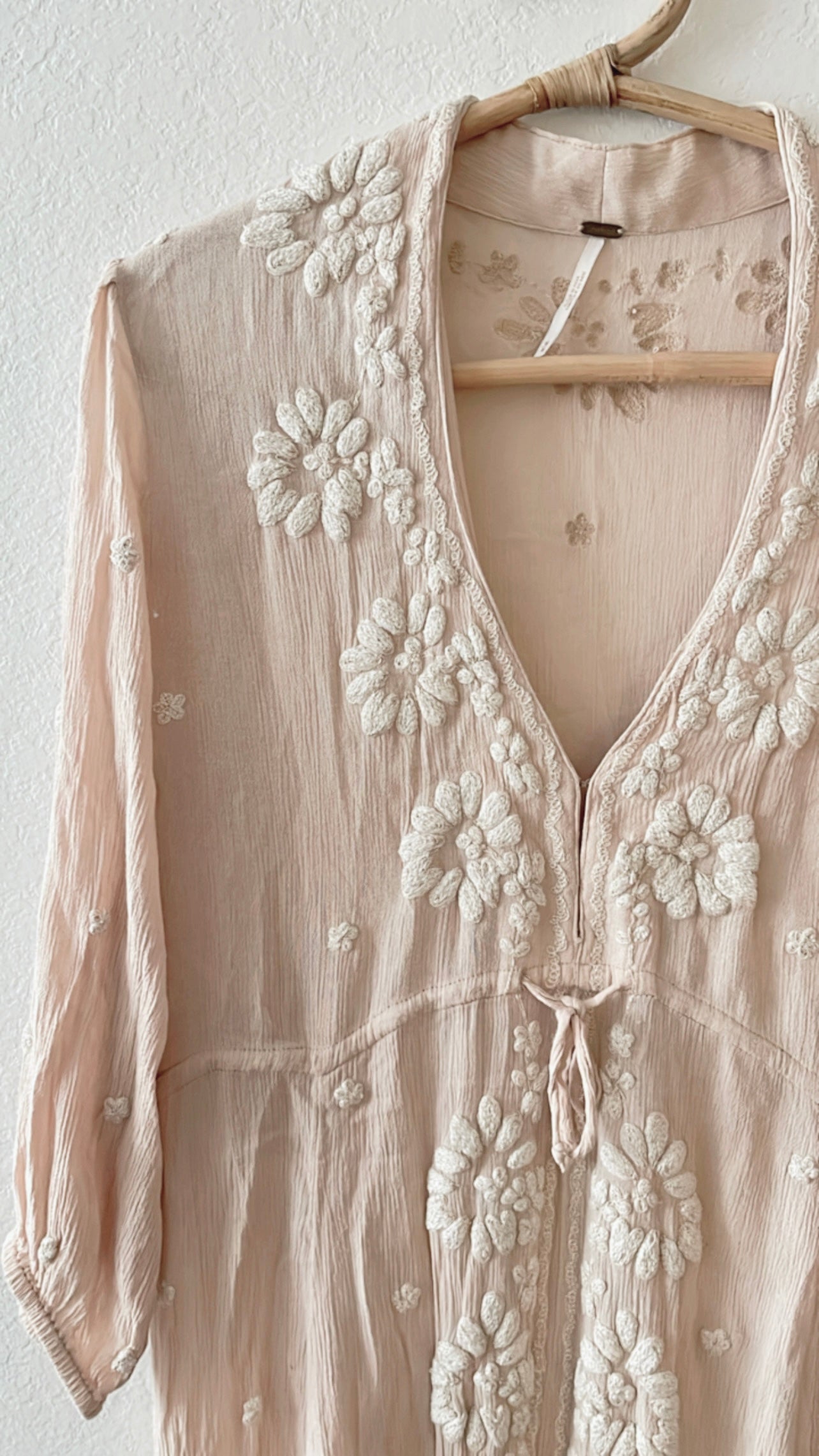 GC Free People Embroidered Fable Midi Dress (MEDIUM) spellandsage GC Free People Embroidered Fable Midi Dress (MEDIUM) spellandsage