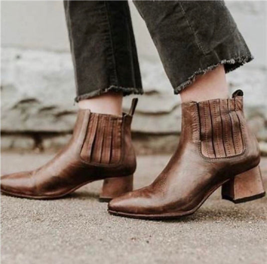 Freebird Dane Booties (Size 9)