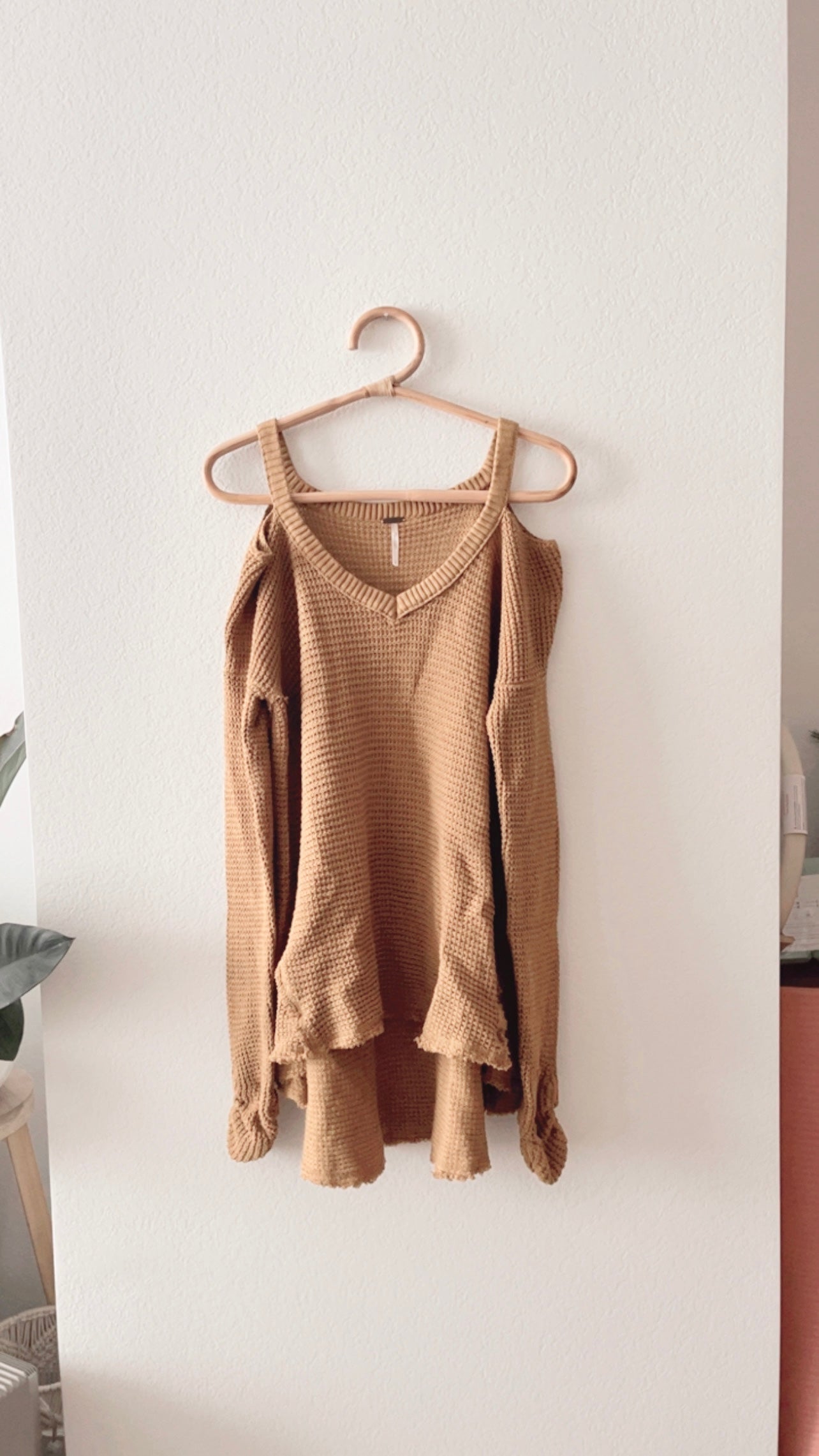 EUC Free People Moonshine Sweater (LARGE)