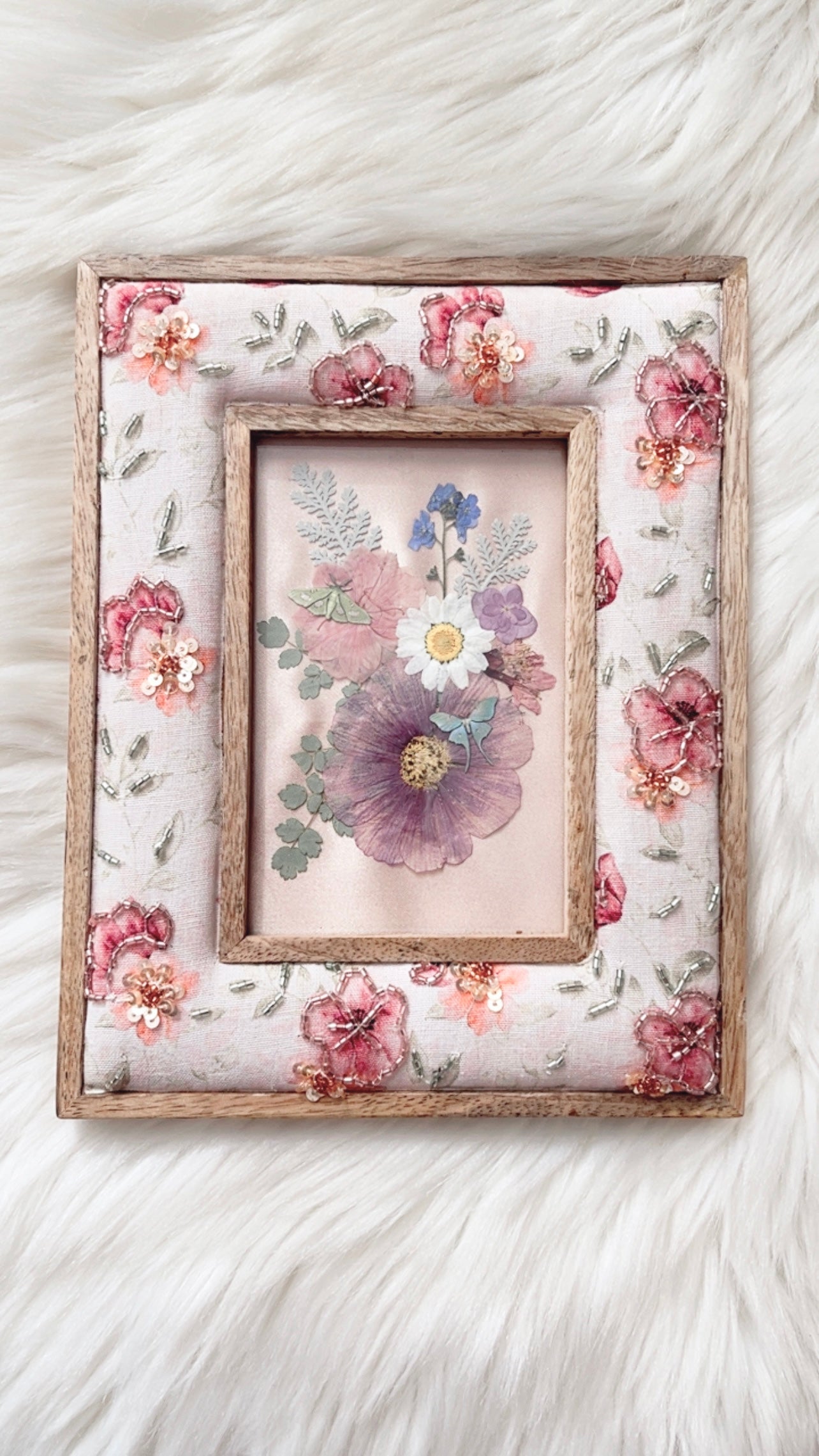 Genevieve Paper Replica Embroidered Frame