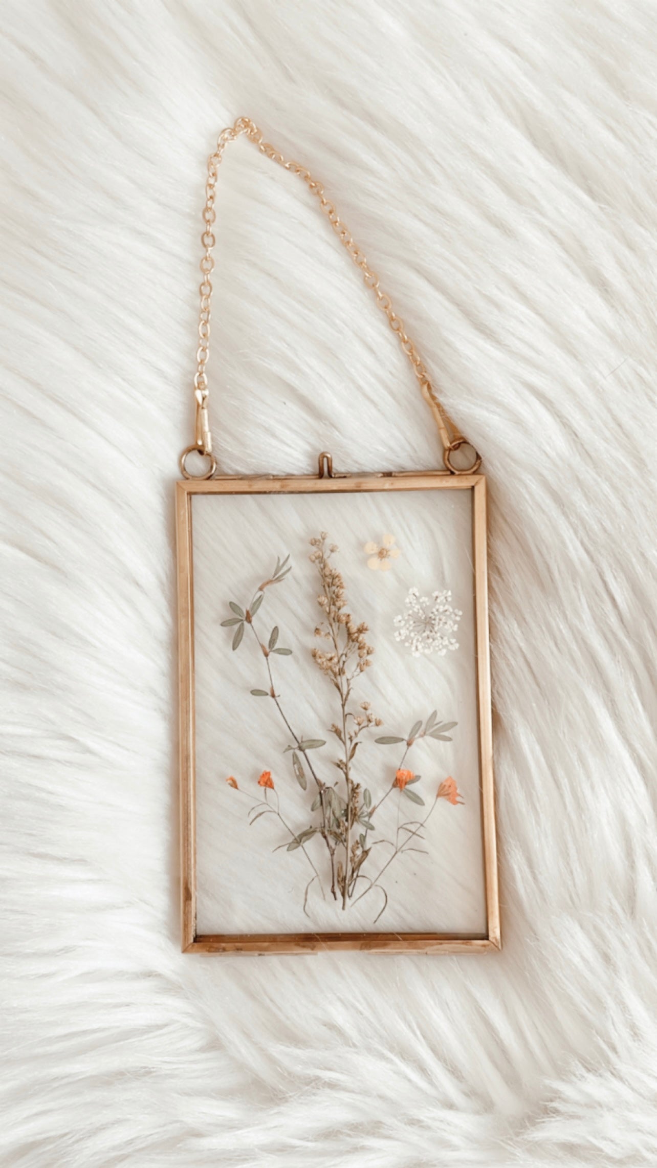 Gwen Floral Frame