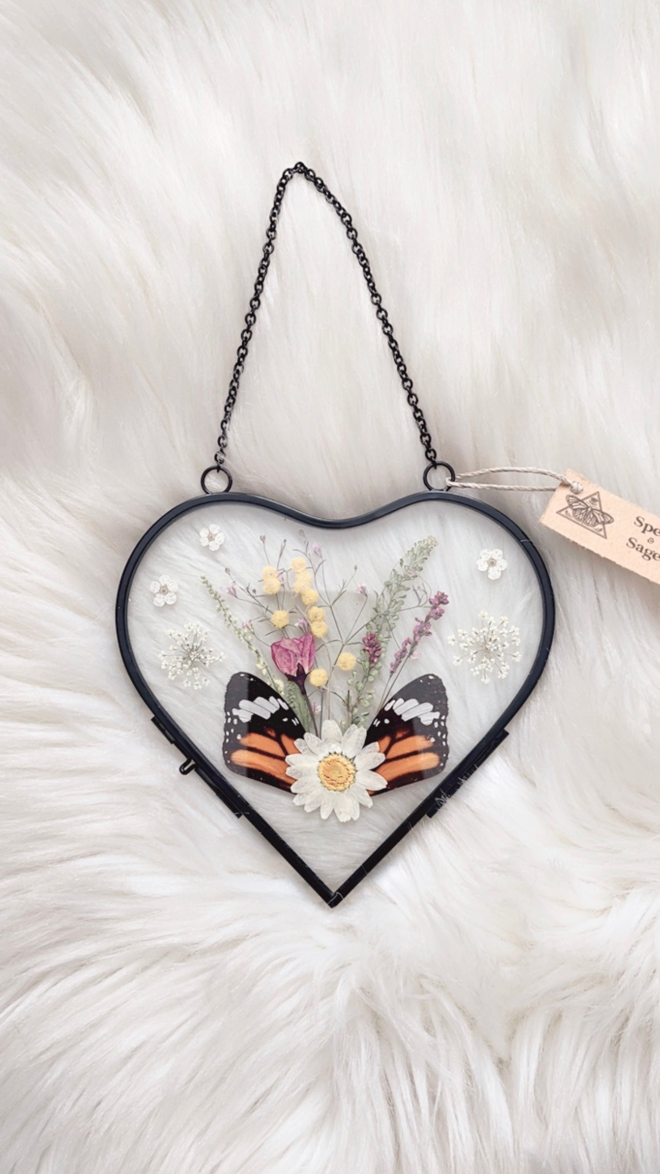 Hazel Butterfly Floral Frame <5.25x5in>