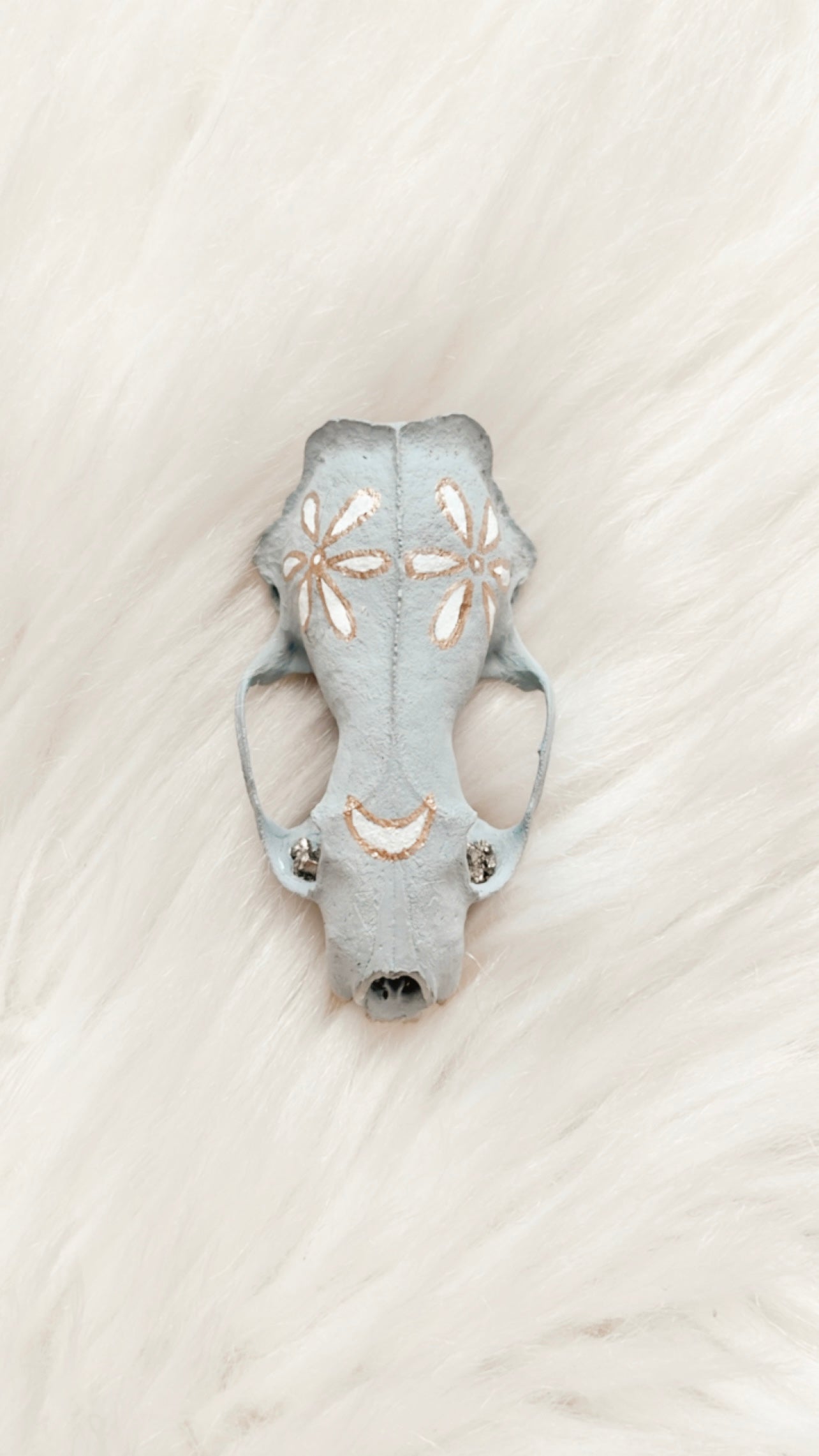 Iris Mink Skull