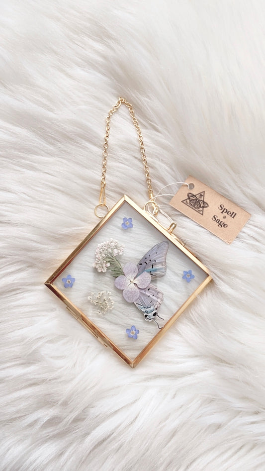 Lavender Butterfly Floral Frame <4x4in>