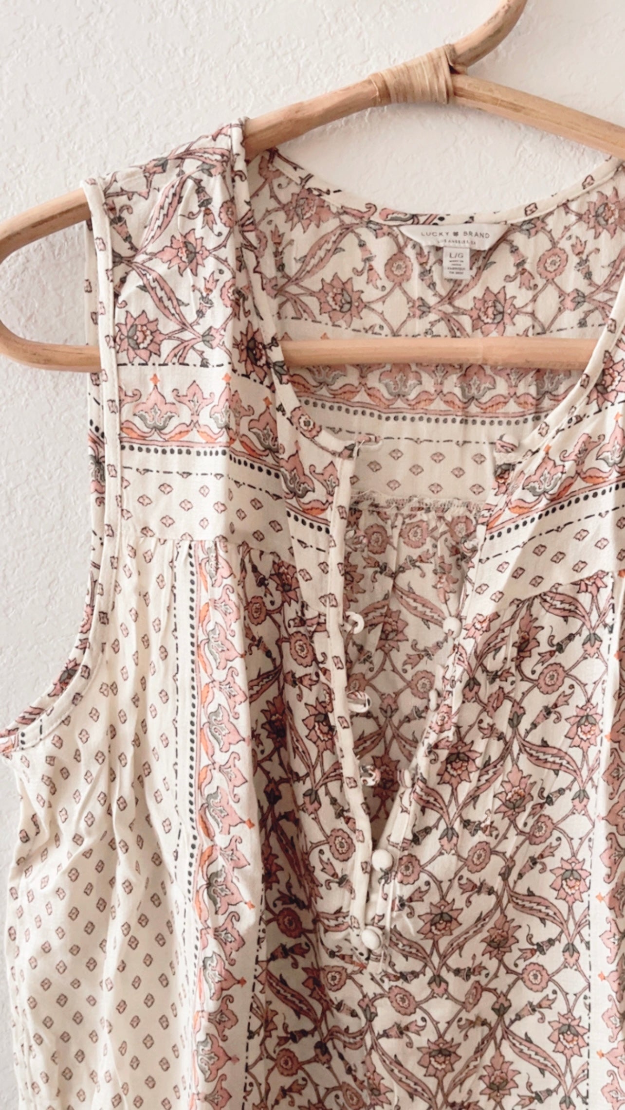 EUC Lucky Brand Lana Top (LARGE)