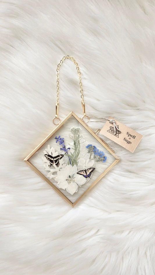 Lydia Paper Replica Floral Frame <4.75x4.75in>