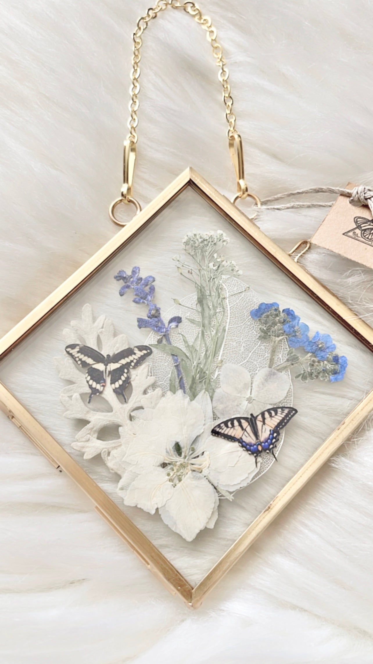 Lydia Paper Replica Floral Frame <4.75x4.75in>