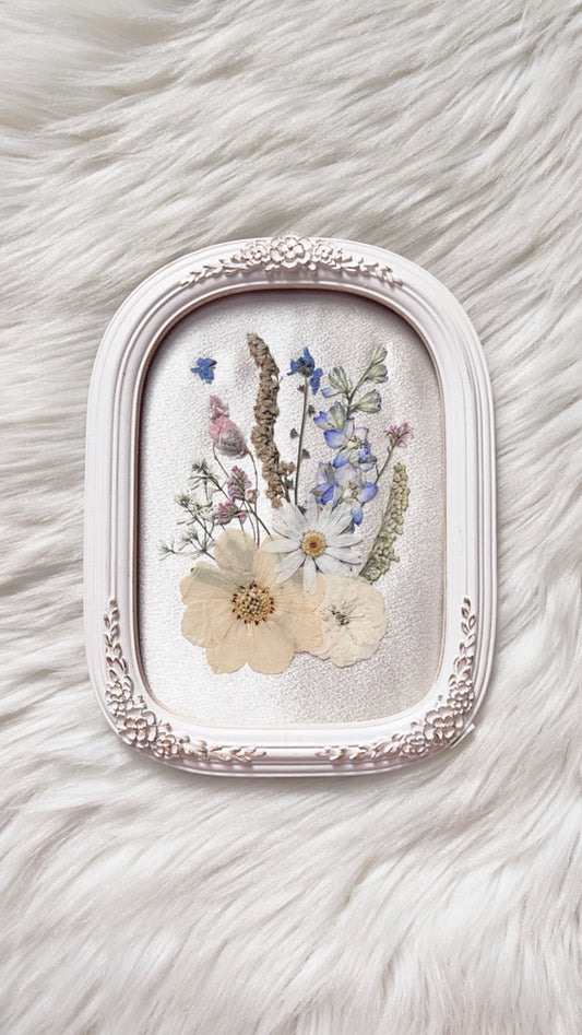 Mia Floral Ornate Frame