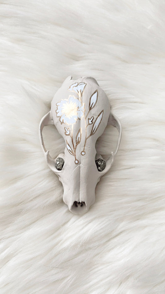 Minnie Raccoon Skull