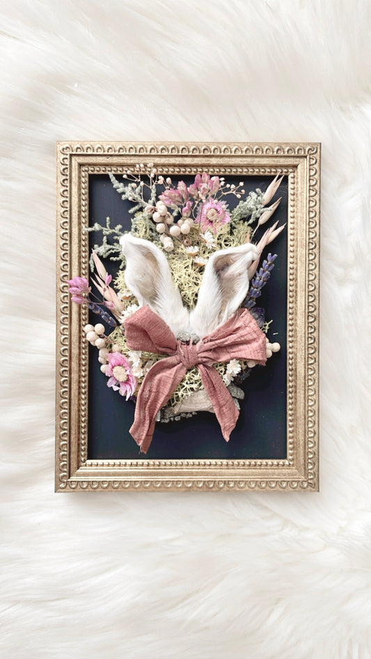 Penny Oddities Frame <Bunny Ears>