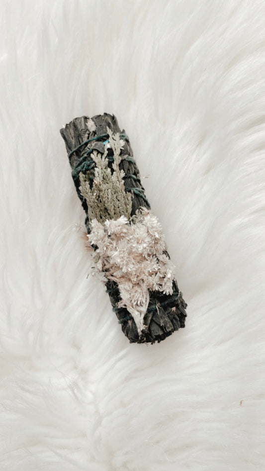 'Midnight Bloom' Floral White Sage Wand