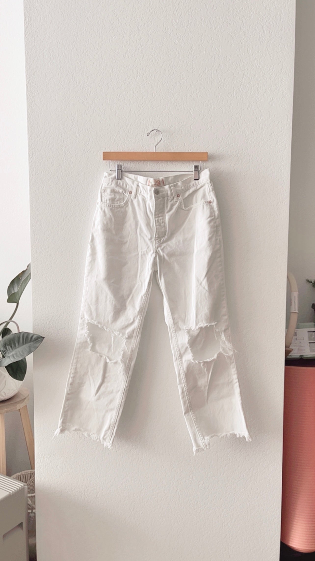 GC We the Free Maggie Jeans (SIZE 28)